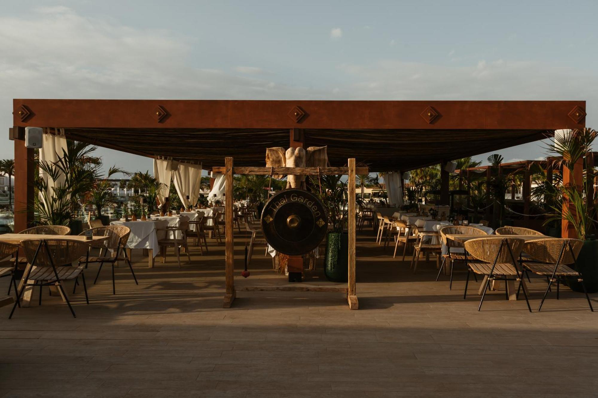 Lago Resort Menorca - Casas Del Lago Adults Only Cala en Bosch Esterno foto The restaurant